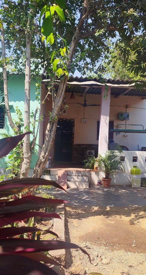 Hearthspace Hampi - Small Home, A Low-Impact Backpackers Hostel Exterior foto
