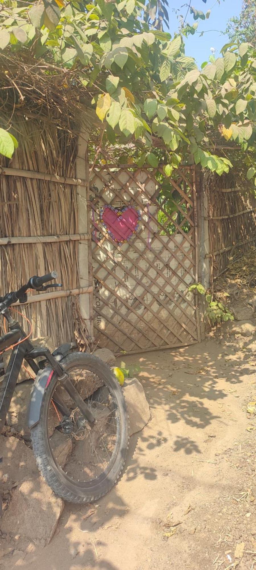 Hearthspace Hampi - Small Home, A Low-Impact Backpackers Hostel Exterior foto
